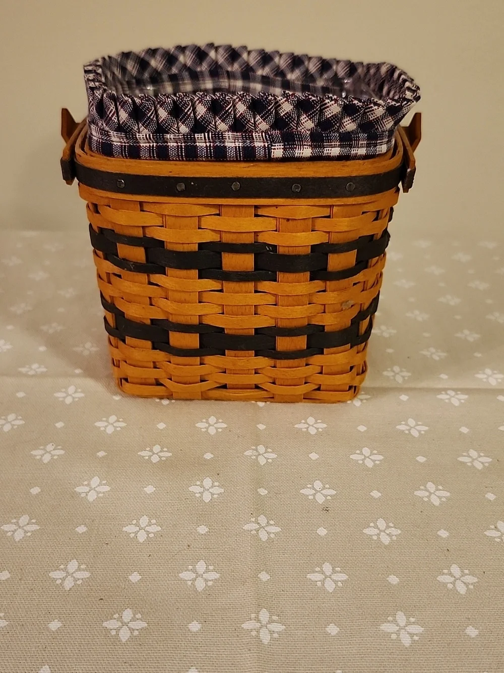 Longaberger JW Miniature Two Pie Basket